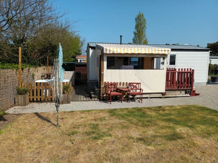 WILLERBY COTTAGE 201