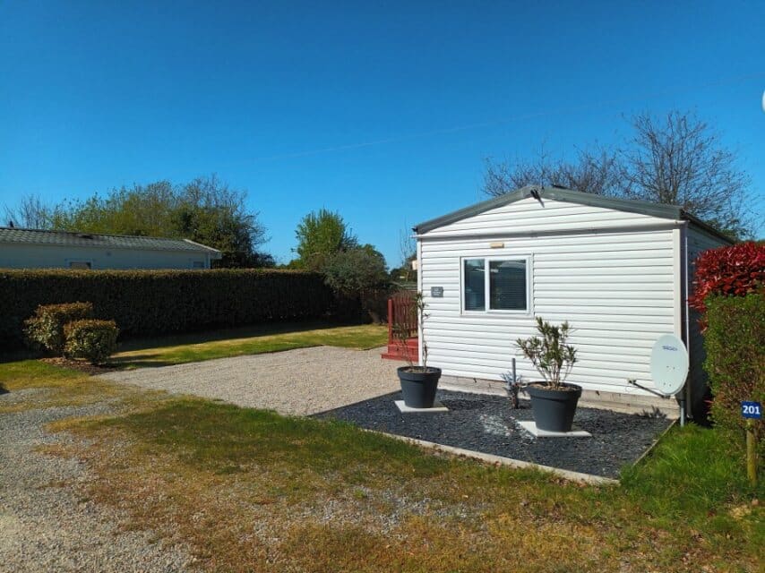 WILLERBY COTTAGE 201