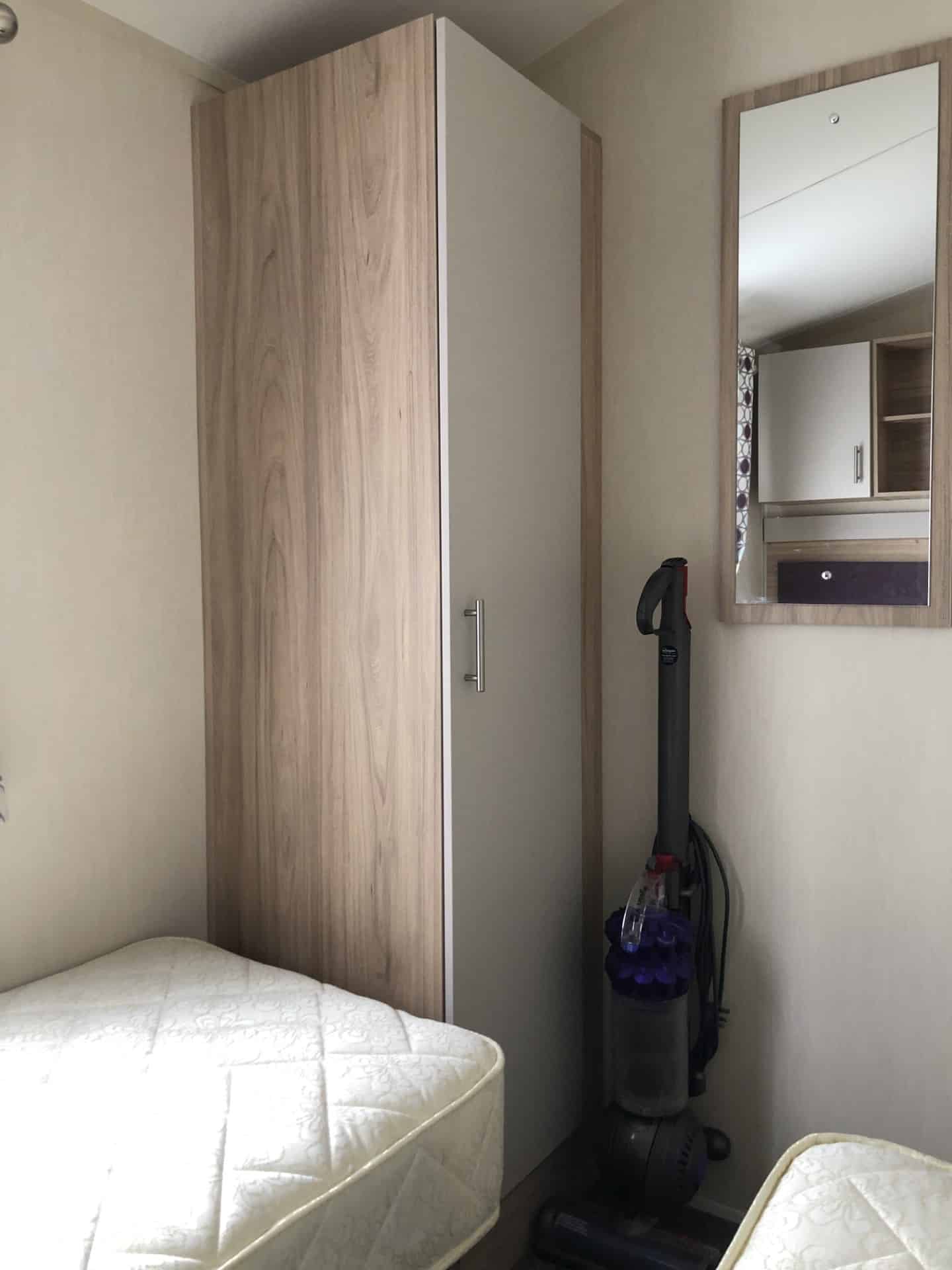 WILLERBY LINWOOD 283