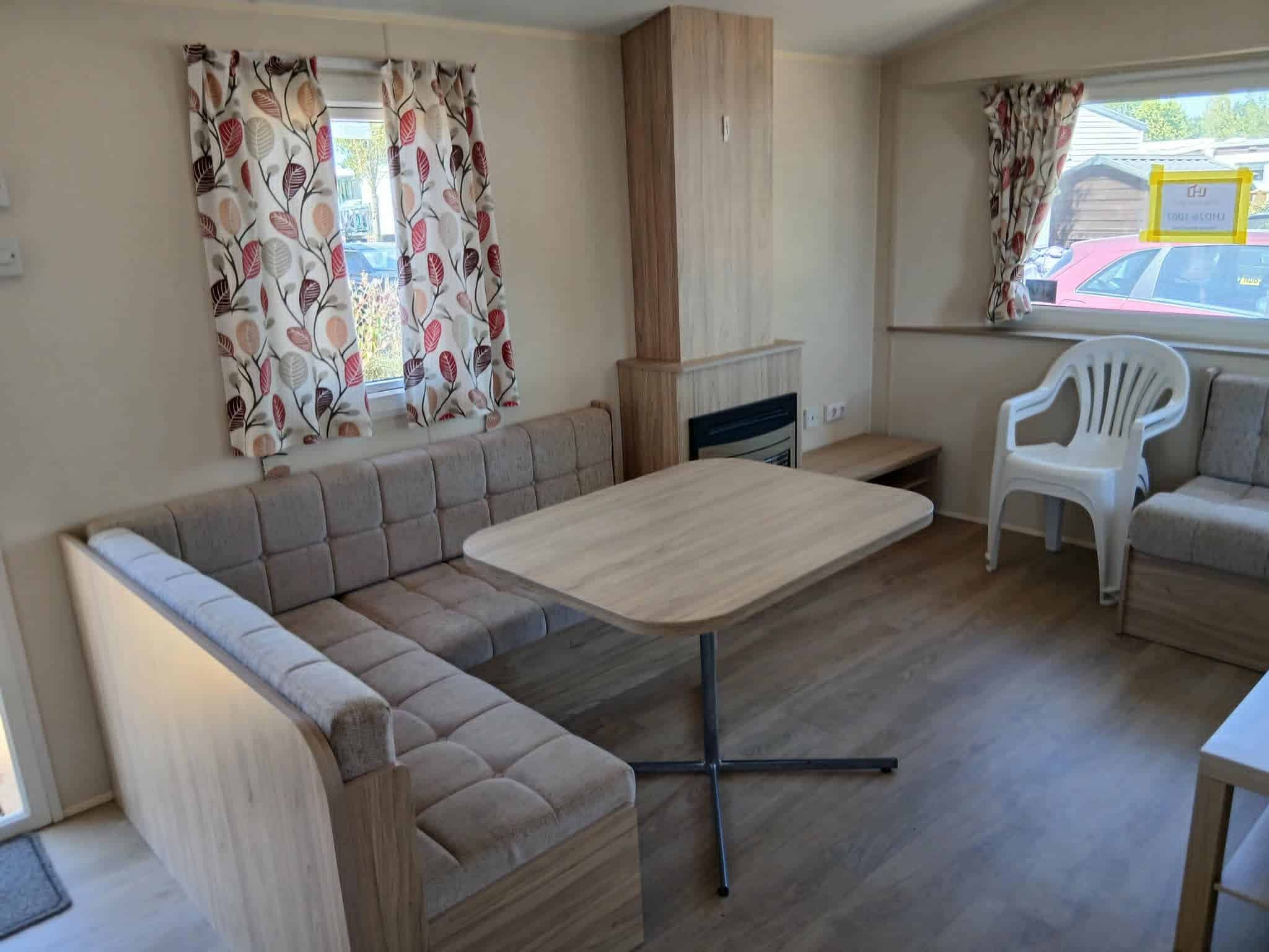 Mobile Home (Ref 248) — photo 2
