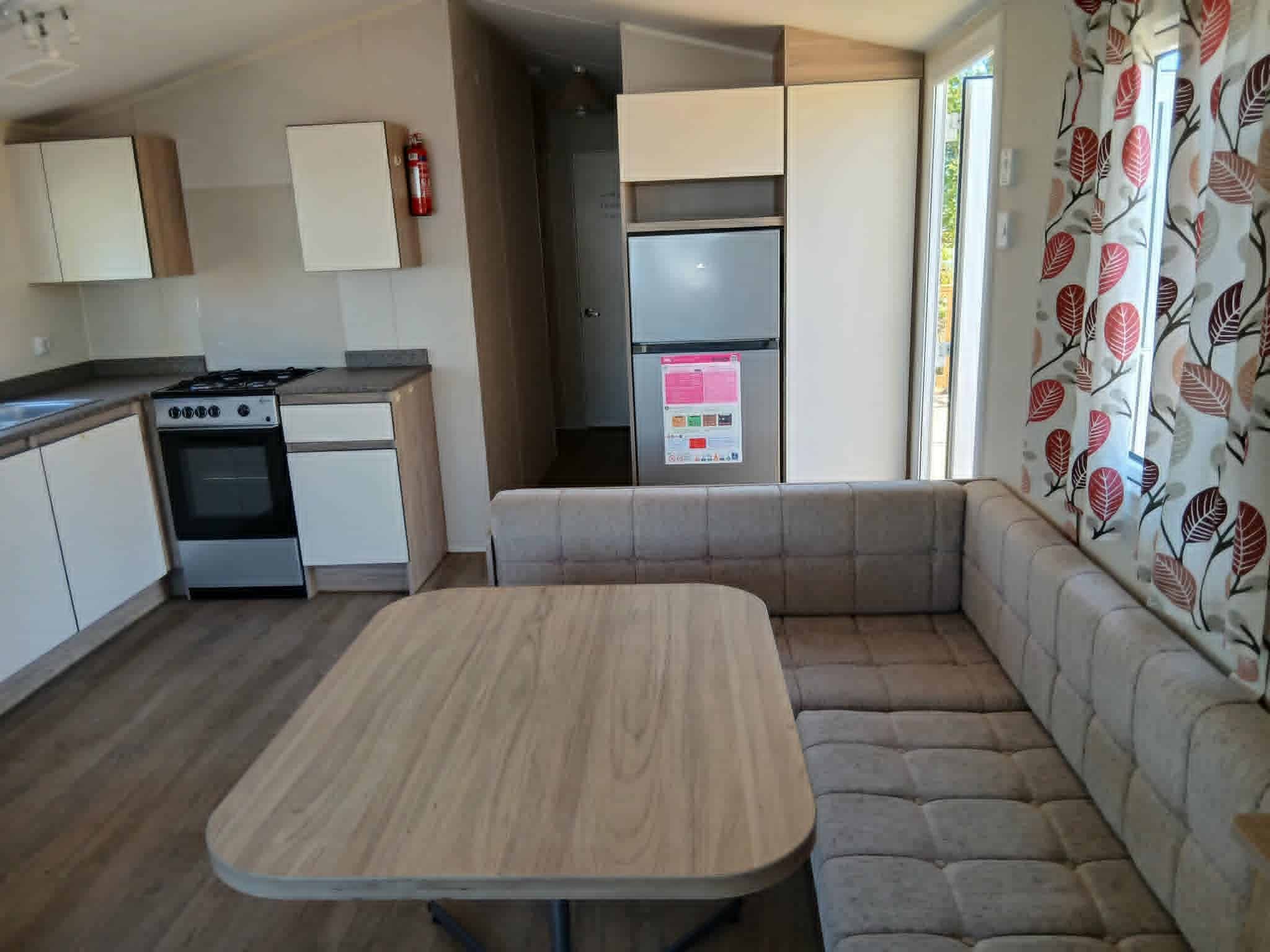 Mobile Home (Ref 248) — photo 4